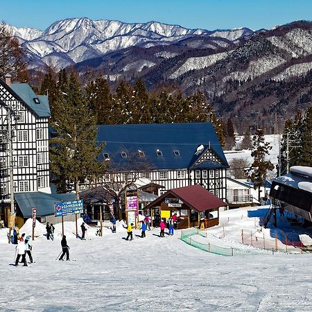 Hakuba Sun Valley Hotel Buitenkant foto