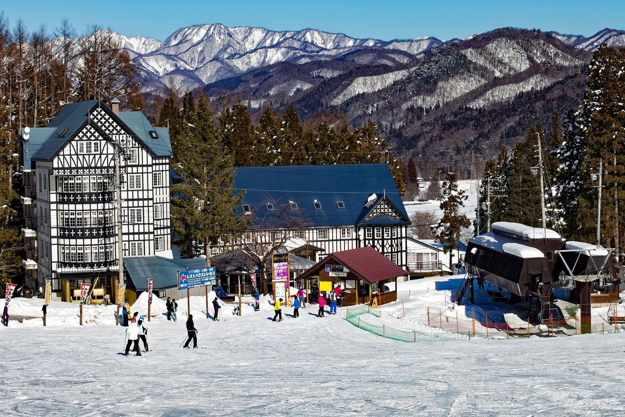 Hakuba Sun Valley Hotel Buitenkant foto